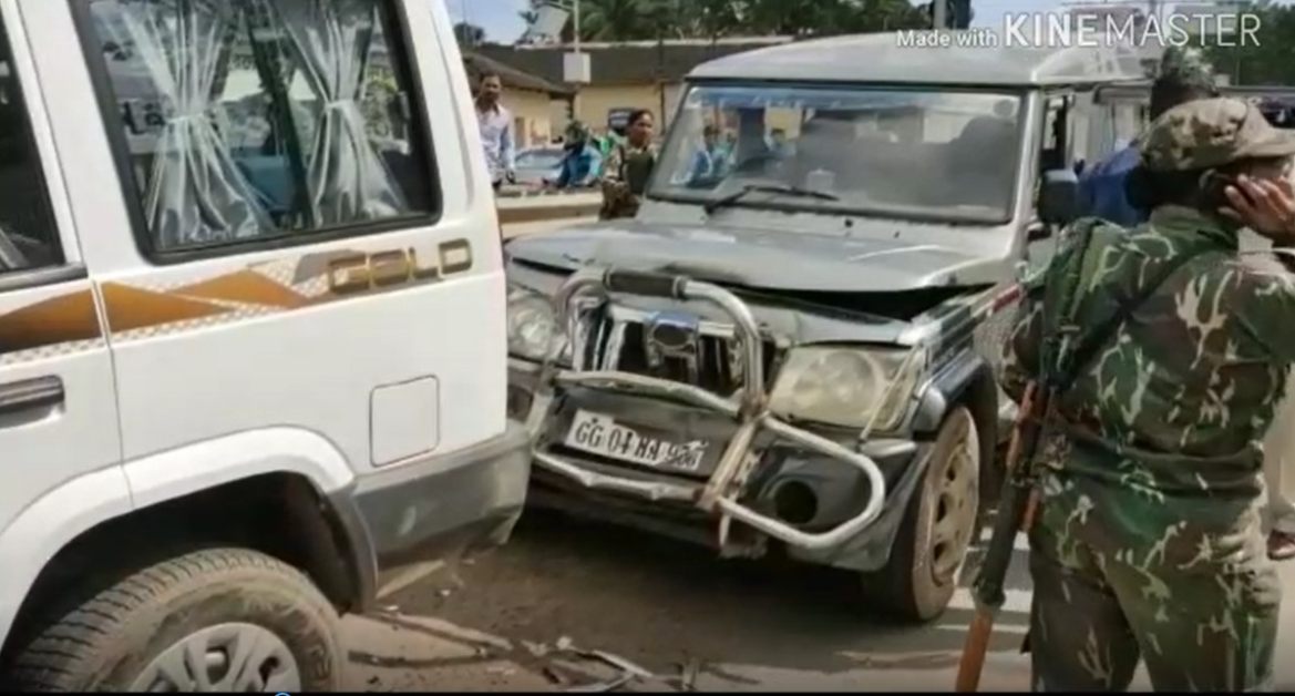 VIDEO : PHE मंत्री रुद्र गुरु की फॉलो गाड़ी आपस में टकराई, मंत्री बाल-बाल बचे…