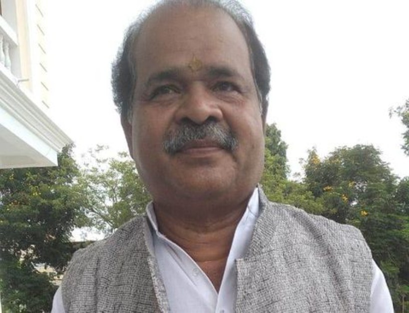 BREAKING: स्वास्थ्य विभाग में फेरबदल, डॉ. केआर सोनवानी की जगह डॉ. मीरा बघेल बनी मुख्य चिकित्सा अधिकारी