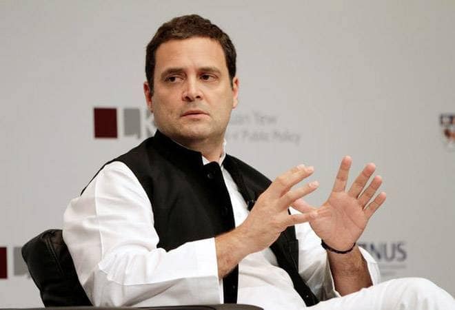 राहुल मस्त, कांग्रेस पस्त: दो राज्यों में चुनाव की चिंता छोड़ राहुल गांधी छुट्टी मनाने बैंकाक रवाना