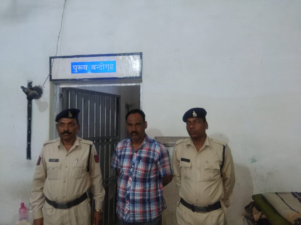 प्रेमी के साथ मिलकर पत्नी ने दूध में जहर देकर की थी पति की हत्या, 9 साल बाद आरोपी गिरफ्तार
