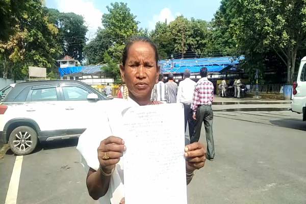 lalluram.com की खबर का असर, विधवा आदिवासी महिला की जमीन हड़पने मामले में सरपंच हुआ  गिरफ्तार