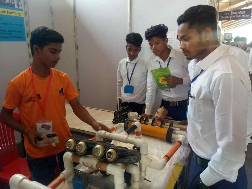 उन्नत कृषि कार्य और जल शुद्धिकरण के मॉडल से समस्याओं का होगा समाधान, विकसित की गई कमरे का तापमान नियंत्रण मशीन