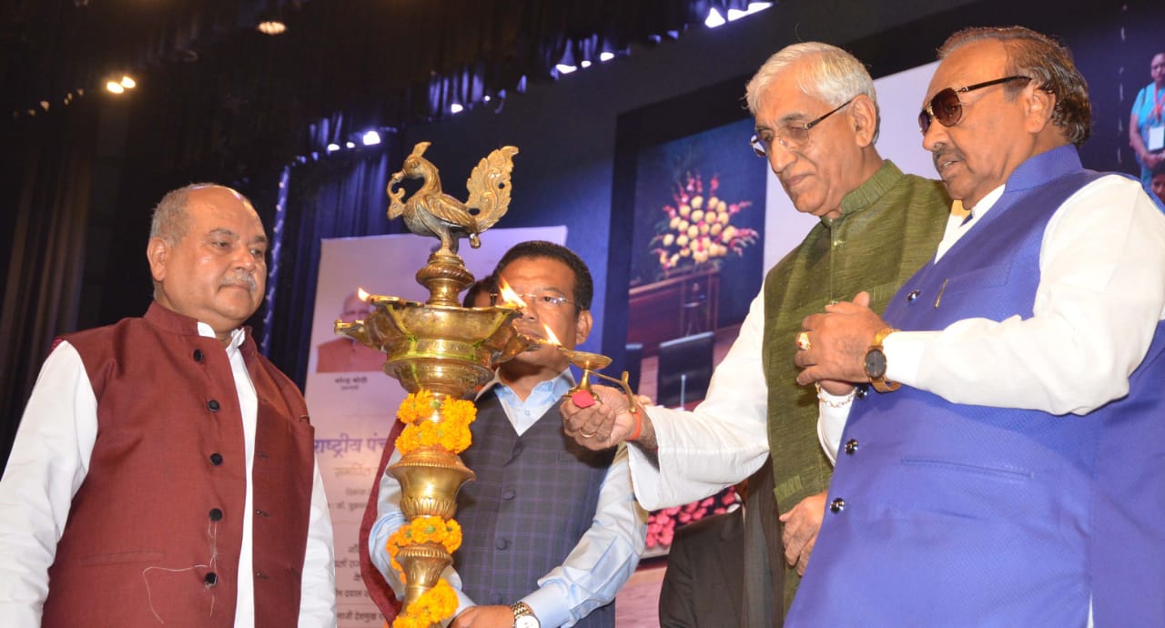 राष्ट्रीय पंचायत अवार्ड में छत्तीसगढ़ को मिले 11 पुरस्कार, पंचायतों के सशक्तिकरण के लिए आईसीटी के उपयोग में प्रदेश को मिला तीसरा स्थान