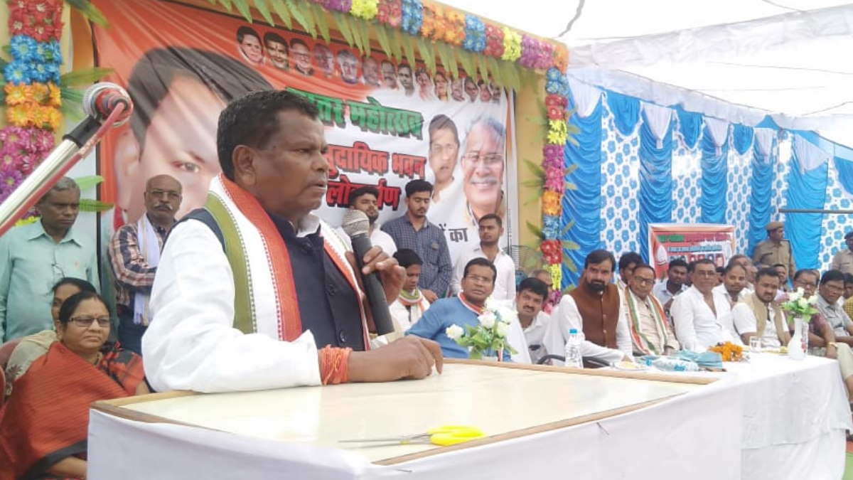 आबकारी मंत्री कवासी लखमा ने कहा, सुपेबेड़ा में नकली शराब की वजह से हो रही है ग्रामीणों की मौत