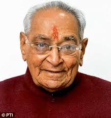 पूर्व मुख्यमंत्री मोतीलाल वोरा के अंतिम संस्कार का यह है पूरा कार्यक्रम, आएंगे देशभर से वीवीआईपी, दुर्ग में प्रशासन ने इन मार्गों पर आवागमन किया प्रतिबंधित