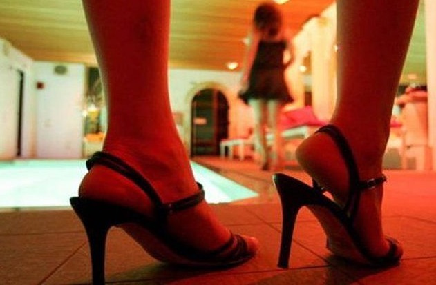 BREAKING- राजधानी में संदिग्ध हालत में मिले 6 युवक-युवती, होटल मैनेजर समेत सभी को पुलिस ने किया गिरफ्तार…