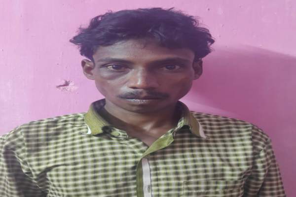 सर्चिग के दौरान आईईडी बम लगाने वाला एक्सपर्ट नक्सली को पुलिस ने किया गिरफ्तार…