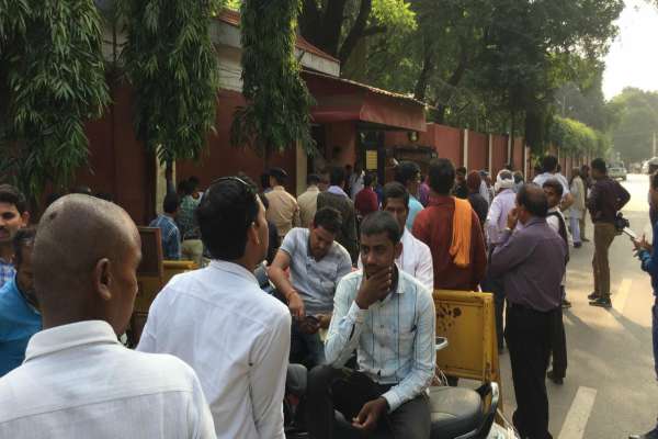 किसानों की रैली पहुंची राजधानी, राज्यपाल से प्रतिनिधि मंडल ने की मुलाकात, 10 सूत्रीय मांगों को लेकर सौंपा ज्ञापन …