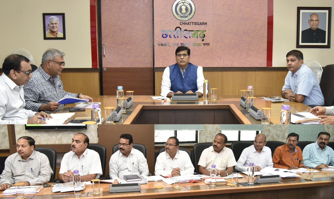 ट्रैफिक व्यवस्था सुदृढ़ करने मुख्य सचिव ने अधिकारियों की ली बैठक, चौक-चौराहों में जाम से निपटने और सड़कों की मरम्मत के दिए निर्देश…