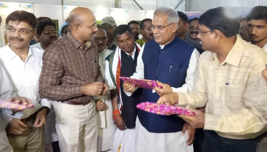 मुख्यमंत्री ने DMF के मूल नियम में किये गए संशोधनों के संकलन का किया विमोचन