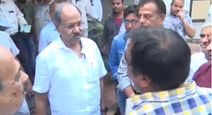 रेत का अवैध उत्खनन रोकने बनाई नई रणनीति के खिलाफ हाइवा मालिक, विधायक बृजमोहन अग्रवाल से लगाई मदद की गुहार