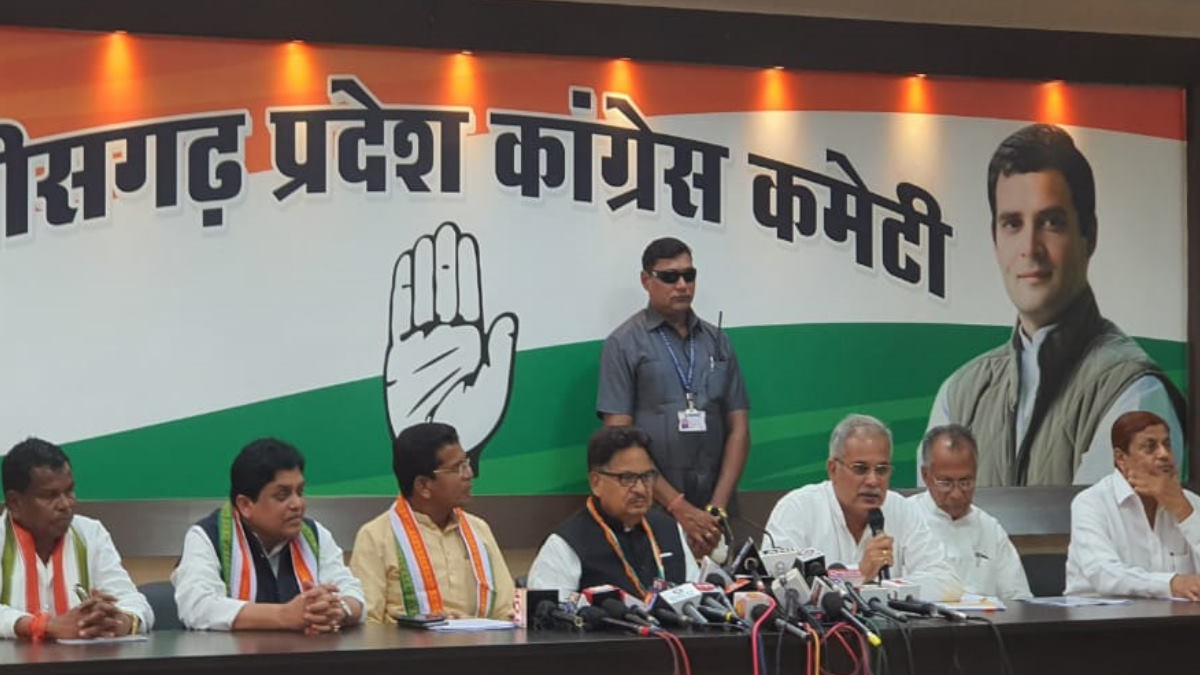 धान खरीदी को लेकर केंद्र पर दबाव बनाने दिल्ली में 15 को कांग्रेस का धरना-प्रदर्शन, 5 नवंबर से गांवों में चलेगा हस्ताक्षर अभियान- सीएम भूपेश बघेल