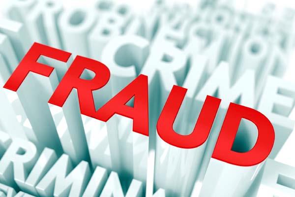 क्रेडिट कार्ड में बोनस देने का झांसा देकर बाल सरंक्षण आयोग के डिप्टी डायरेक्टर को बनाया ठगी का शिकार, एक क्लिक करते ही खाते से लाखों रुपए हुए ट्रांसफर…