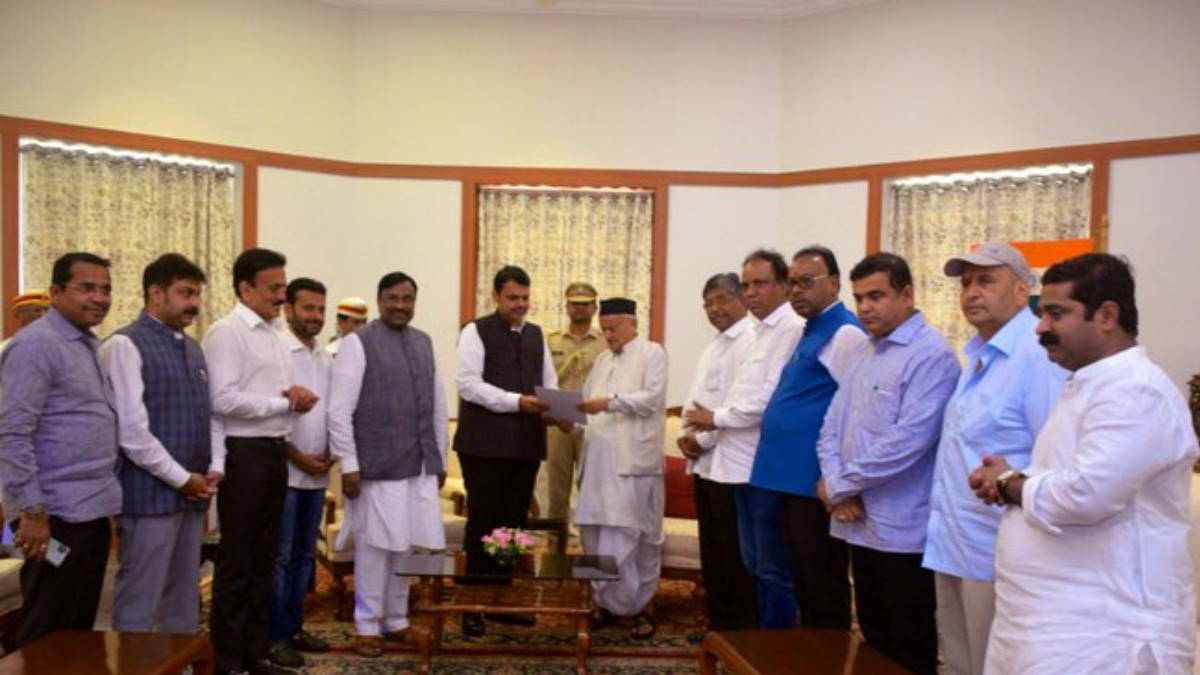 आपको सरकार की पड़ी है: यहां सरकार बनाने के ‘लफड़े’ में विधायक ‘लापता’ हो गया