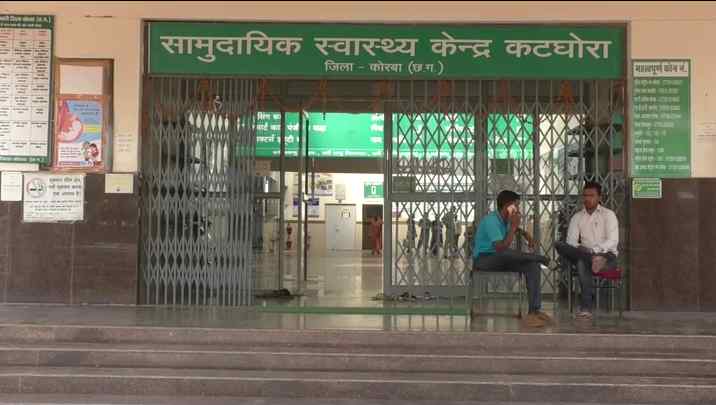 डॉक्टर की लापरवाही से युवक की मौत, परिजनों ने अस्पताल में जमकर किया हंगामा