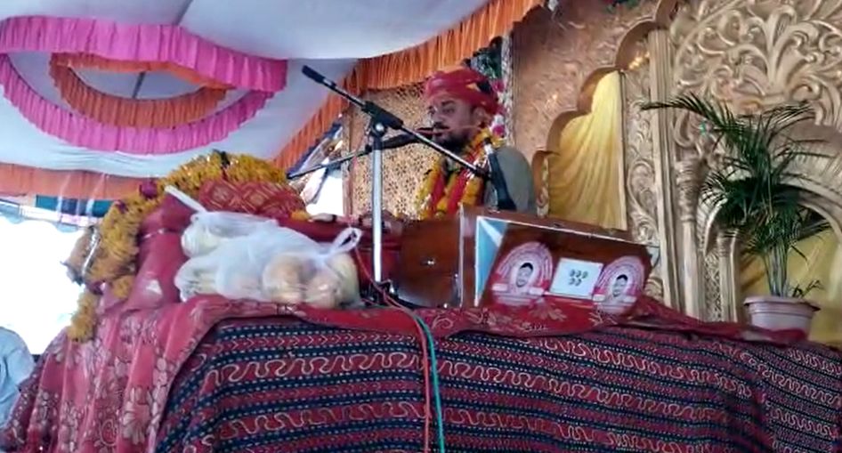 पूर्व मंत्री सज्जन वर्मा का संतों पर विवादित बयान Video: बोले-धर्म के नाम पर बड़ी दुकानें खुल गई, कथावाचक का संकल्प- सोनकच्छ में कभी कथा नहीं करूंगा