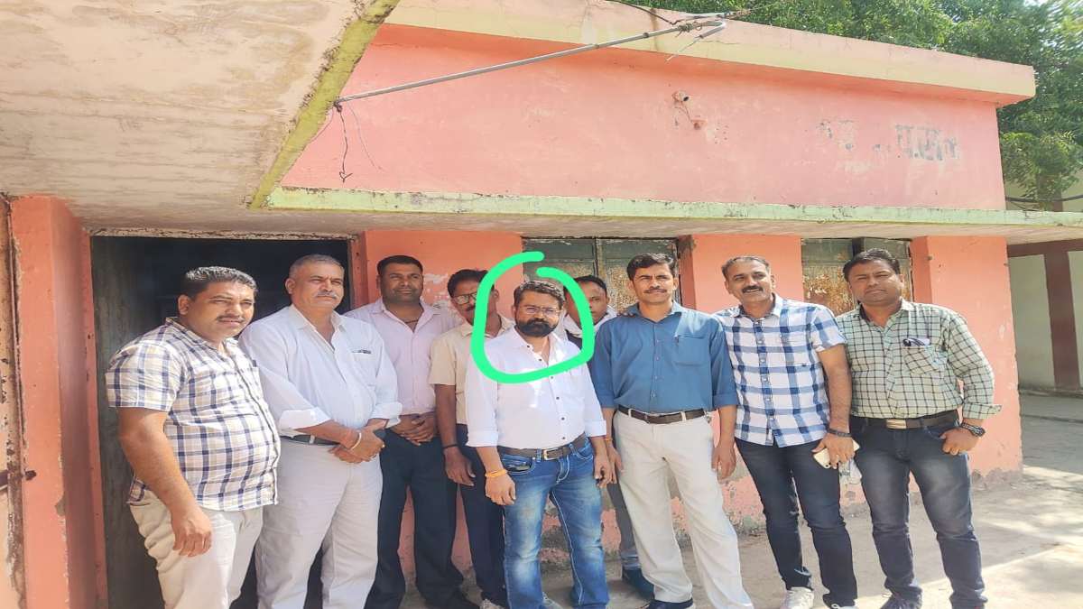 रिश्वतखोर अधिकारी पर शिकंजा: 20 हजार रिश्वत लेते APO रंगे हाथ गिरफ्तार, लोकायुक्त ने की कार्रवाई