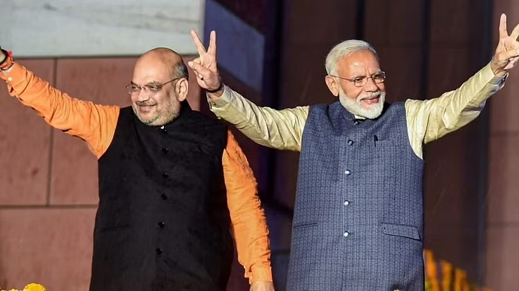 केंद्र सरकार के 9 साल पूरे होने पर अमित शाह ने कहा- देश ने पहली बार ग्रामीण व शहरी भारत का समानांतर विकास देखा…