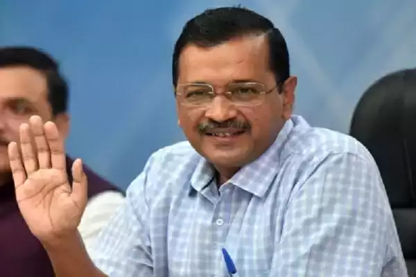 केजरीवाल को केंद्र के अध्यादेश के खिलाफ मिला पवार का साथ, अब राहुल गांधी और खरगे से मिलने की तैयारी…