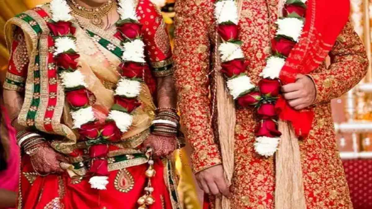 कैसिंल, कैंसिल और कैंसिलः शादी में 2 फेरे लेते ही दूल्हे को देख भड़क उठी दुल्हन, बारातियों को बनाया बंधक, बोली- लड़के का…
