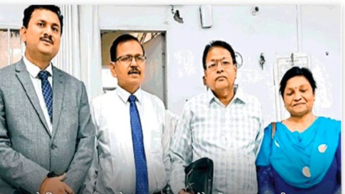 22 साल तक अदालत में तलाक की जंग लड़ते रहे दंपति, अब 26 साल बाद हुए एक