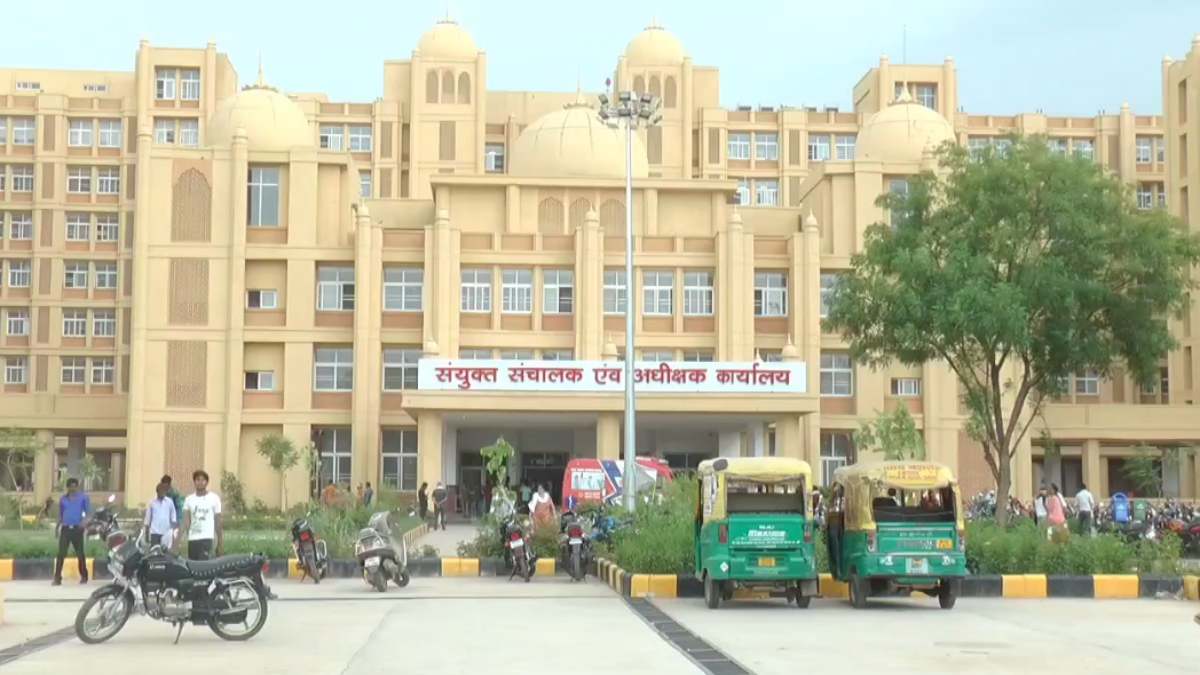 ग्वालियर में जल्द होगा 1000 बिस्तर वाले अस्पताल का लोकार्पण? सिंधिया ने सीएम शिवराज से किया अनुरोध, खाली पदों को भरने किया निवेदन