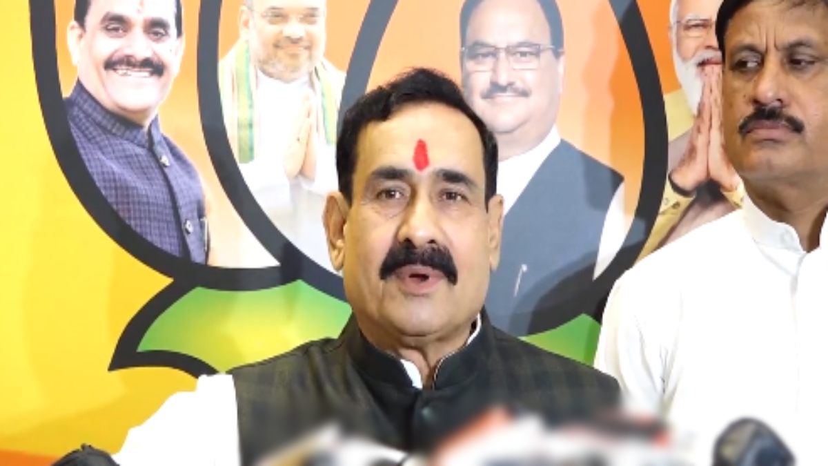गृहमंत्री नरोत्तम मिश्रा का तंज: एमपी में न कांग्रेस की सरकार आ रही न कमलनाथ सीएम बनने वाले, नेता प्रतिपक्ष ने सार्वजनिक रूप से किया स्पष्ट