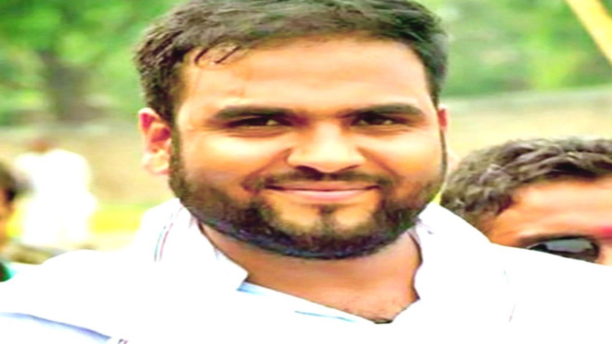 कांग्रेस विधायक ने सरकार पर साधा निशाना: 2 हजार के नोटबंदी पर कहा- जनता का बना रखा है मजाक, कैलाश विजयवर्गीय को बताया क्रिमिनल एक्टिविटी का व्यक्ति