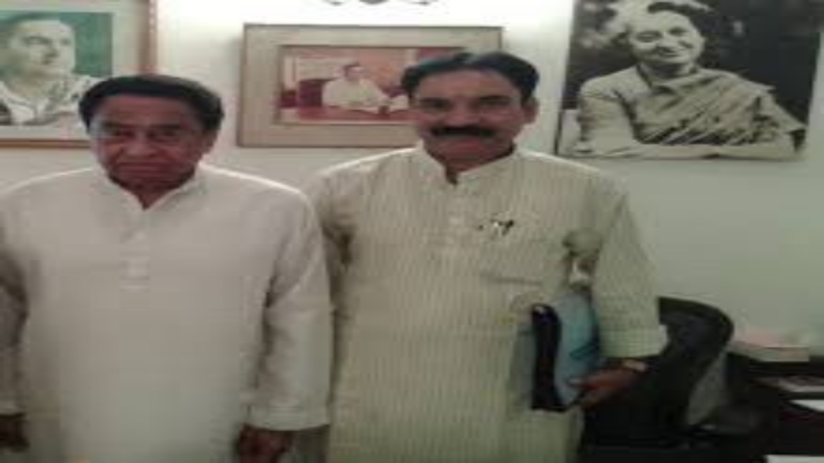 MP कांग्रेस में घमासानः गृहमंत्री के सामने फूट फूटकर रोए कांग्रेस के पूर्व जिला अध्यक्ष, मांगी सुरक्षा, जानिए क्या है मामला
