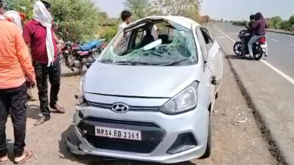 MP: छतरपुर में 2 बच्चों की तालाब में डूबने से मौत, सागर में कार ने बाइक को मारी टक्कर, 2 लोगों ने तोड़ा दम