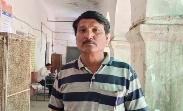 MP के तहसील कार्यालय में राजस्व निरीक्षक से मारपीट: इस काम के लिए बना रहा था दबाव, मना करने पर की पिटाई, FIR दर्ज