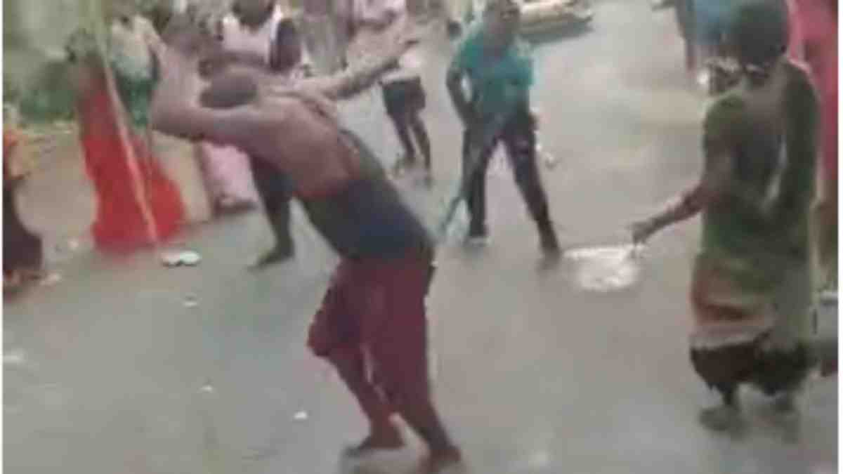 छत्तीसगढ़ के तीर्थयात्रियों से ओडिशा में मारपीट VIDEO : BJP प्रदेश अध्यक्ष साव ने कहा – तीर्थयात्री दहशत में, मामले को संज्ञान में लें प्रशासन