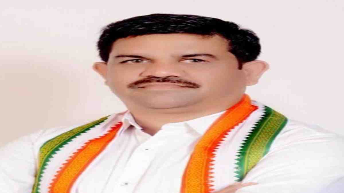 विधायक का भाजपा पर प्रहार : विक्रम मंडावी ने कहा – किसानों और गोपालकों की समृद्धि को नहीं पचा पा रहे भाजपाई, BJP नेता बताएं रमन सरकार में जो वादे किए उनमें कितने पूरे किए…