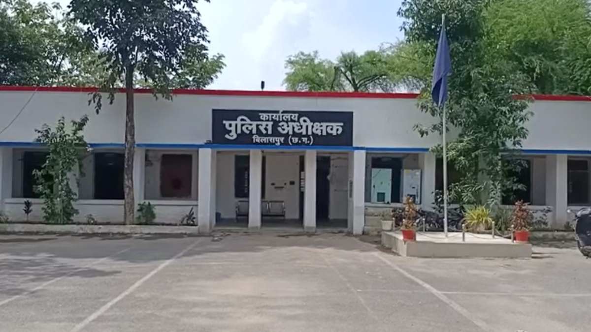 CG NEWS: रतनपुर मामले में चला SSP का हंटर, लापरवाही बरतने पर तत्कालीन TI निलंबित, SDOP को भी नोटिस जारी…