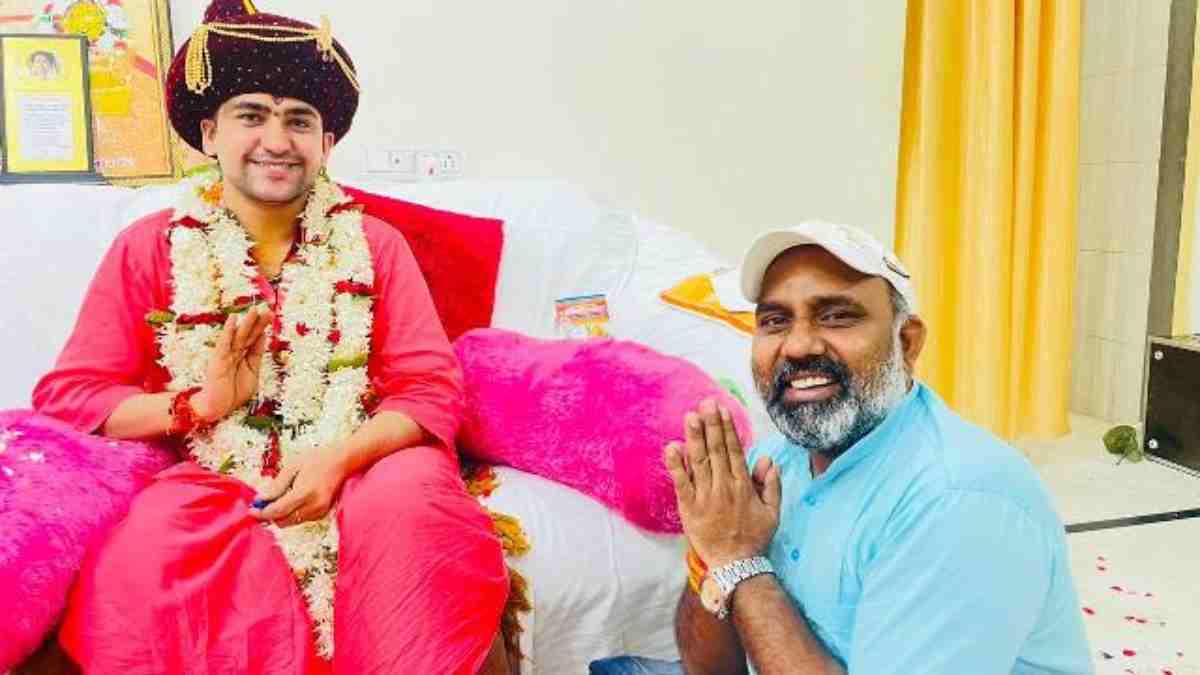 पंडित धीरेंद्र शास्त्री पर बनेगी बायोपिक : रायपुर, भोपाल और लंदन में ‘द बागेश्वर सरकार’ की होगी शूटिंग, जानिए कब तक तैयार होगी यह फिल्म…
