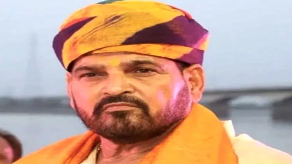 सबूत मांग रहा आरोपीः बृजभूषण सिंह ने पहलवानों के गंगा में मेडल बहाने को बताया इमोशनल ड्रामा, कहा-पुलिस को सबूत दो, आरोप साबित हुआ तो फांसी पर झूल जाऊंगा