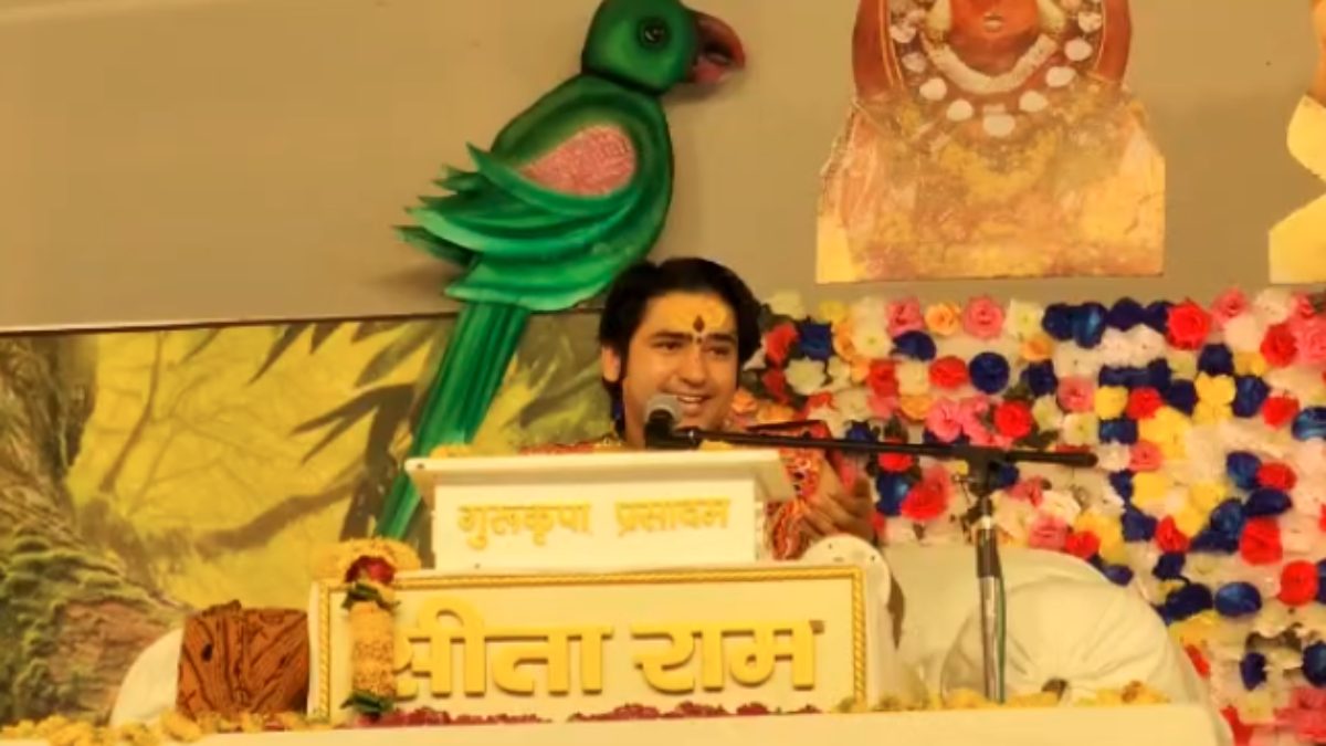 बागेश्वर धाम की ‘वनवासी राम कथा’ बालाघाट में आज से शुरू: धीरेंद्र शास्त्री ने विरोधियों को कहा- उनकी ठठरी बन जाए, जज ने सबको चुप करा दिया