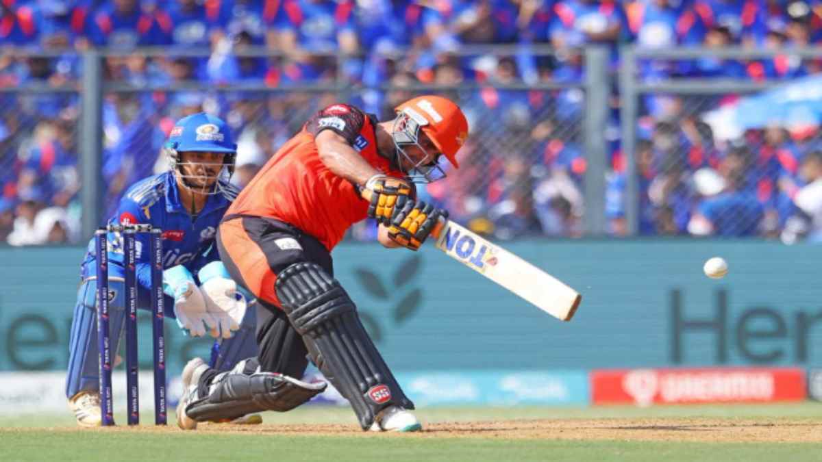 IPL 2023: विवरांत शर्मा ने IPL की डेब्यू पारी में मचाया धमाल, गेंदबाजों के उड़ाए छक्के, खेली तूफानी पारी…