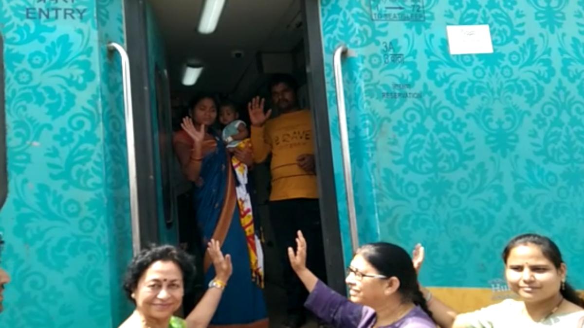 सीएम की सभा मे बच्चा फेंकने का मामला: मुख्यमंत्री ने करवाई हृदय रोग से पीड़ित मासूम के इलाज की व्यवस्था, मुंबई के निजी अस्पताल में होगा उपचार  