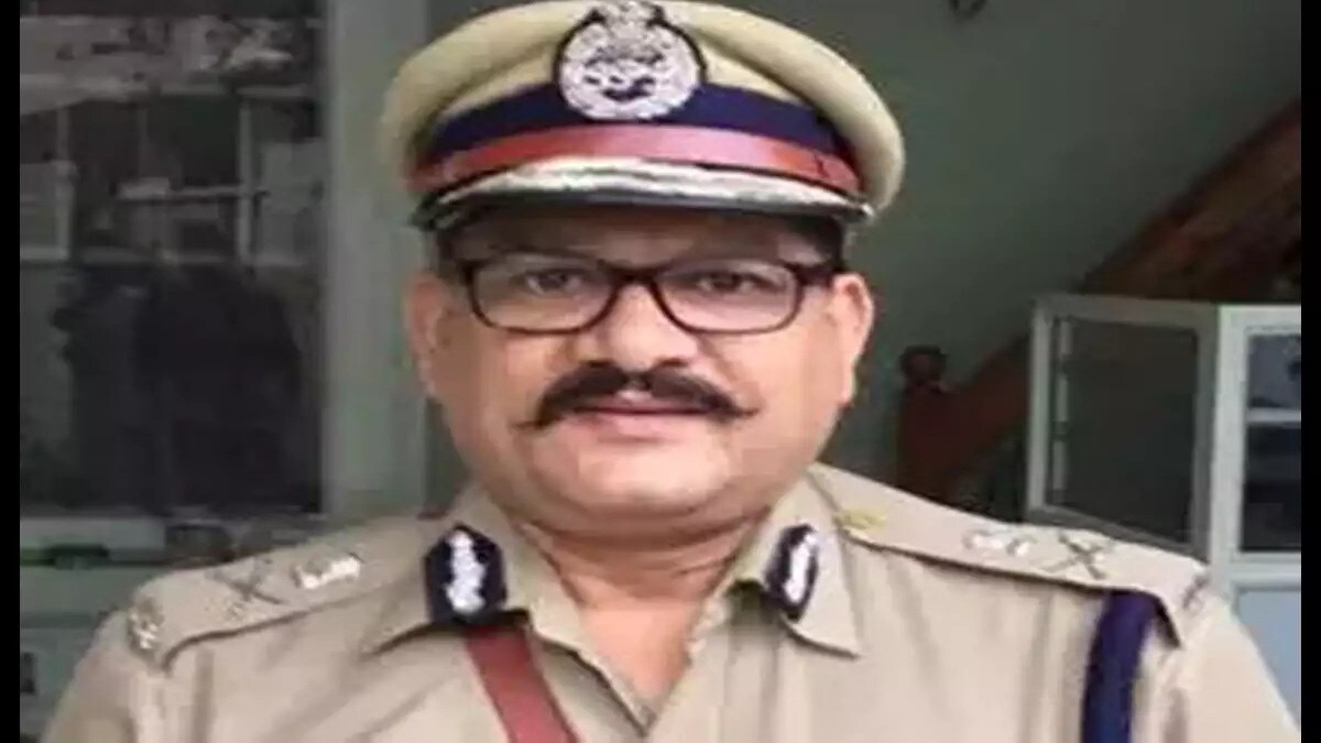 MP Breaking: DG पुरुषोत्तम शर्मा का स्वैच्छिक सेवानिवृत्ति आवेदन खारिज, वे पद पर बने रहेंगे