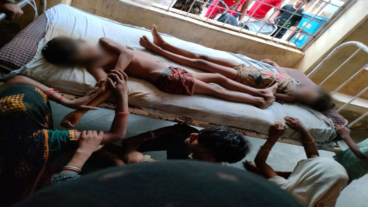 MP: ईंट भट्टे में बने गड्ढे में डूबने से दो बच्चों की मौत, परिजनों का रो-रोकर हुआ बुरा हाल, जिम्मेदार कौन ?