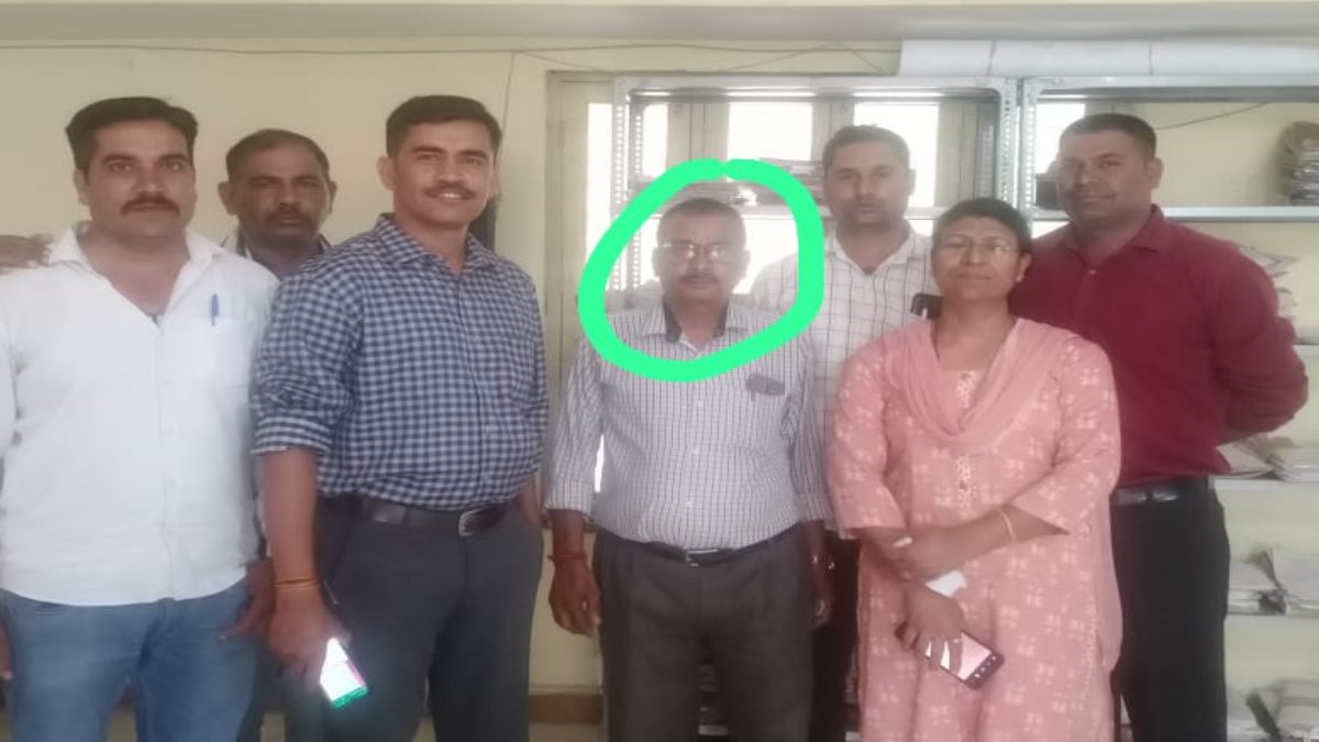 MP में रिश्वतखोर वनरक्षक गिरफ्तार: फर्नीचर दुकान का रजिस्ट्रेशन कराने के बदले मांगी थी घूस, लोकायुक्त ने धर दबोचा