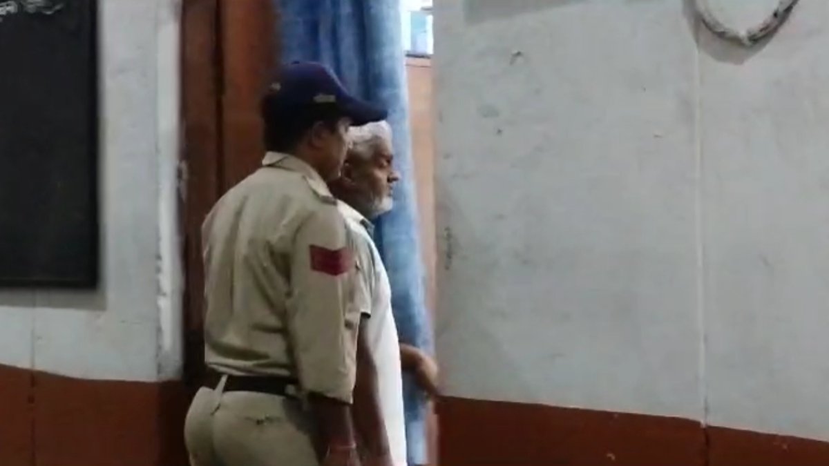 अनोखा मामला: कोर्ट ने आरोपी को सुनाई 170 साल की सजा, 34 लोगों से ठगे थे 72 लाख