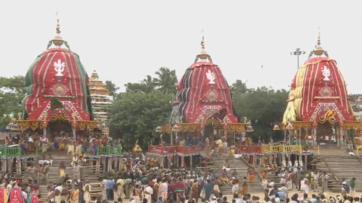 Bahuda Yatra 2023 LIVE : मौसी गुंडिचा के घर से श्री मंदिर वापस लौट रहे भगवान, देखिए वीडियो