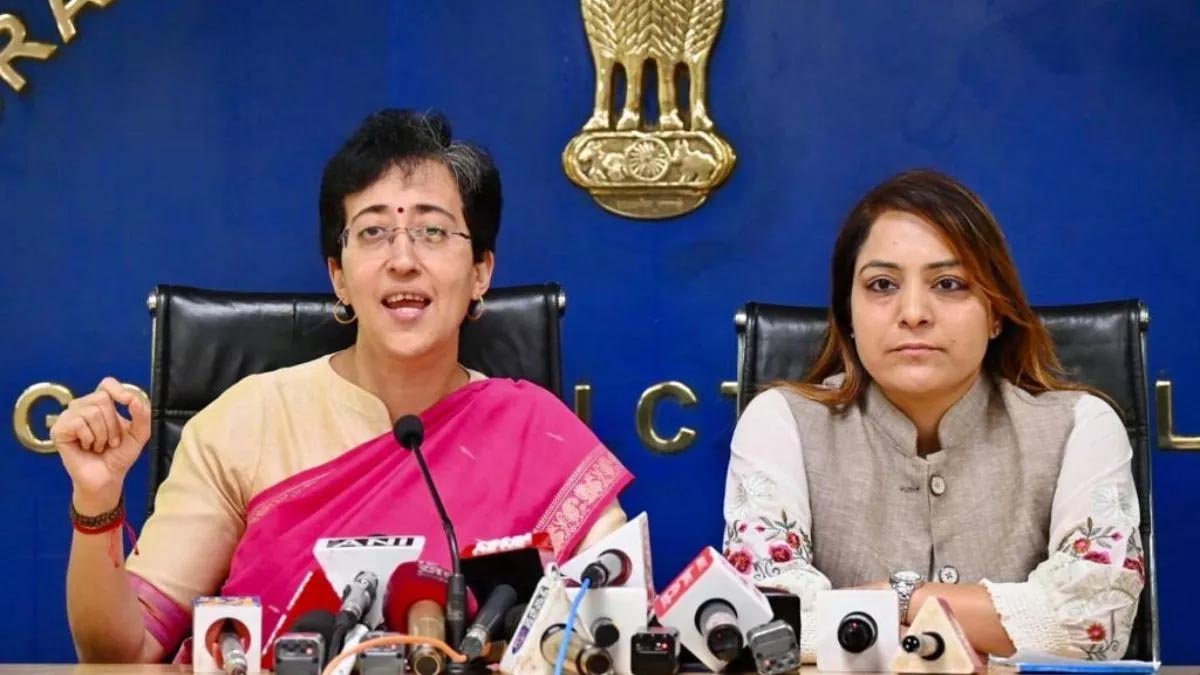 Delhi News: MCD स्कूलों के प्रिंसिपल्स अब IIM में लेंगे ट्रेनिंग