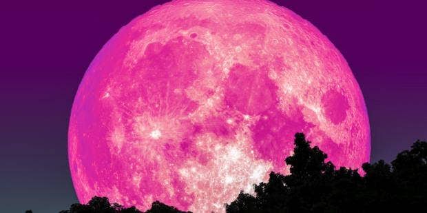 Strawberry SuperMoon: आज रात को दिखेगा स्ट्रॉबेरी सुपर मून