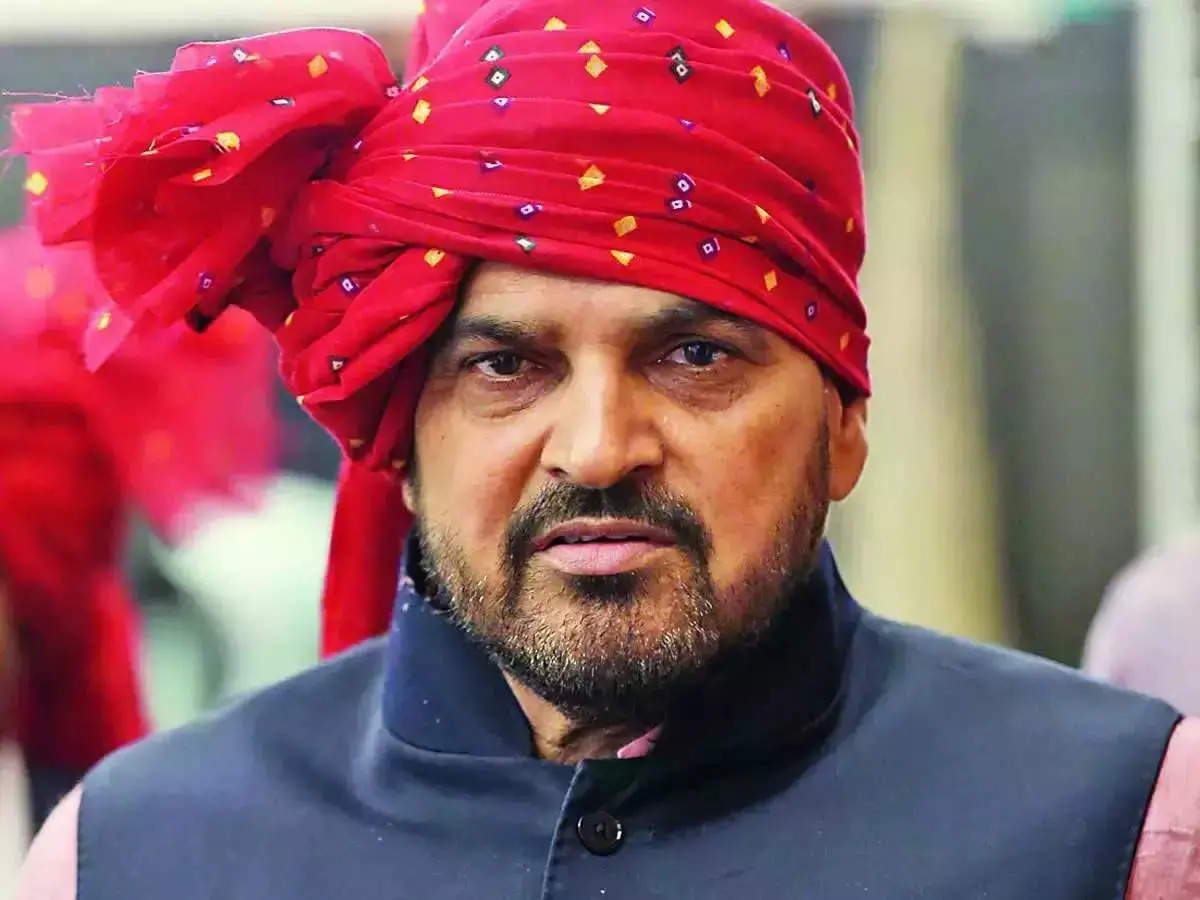 बढ़ने वाली है बृजभूषण शरण सिंह की समस्या… दिल्ली पुलिस ने मांगे 5 देशों से CCTV फुटेज
