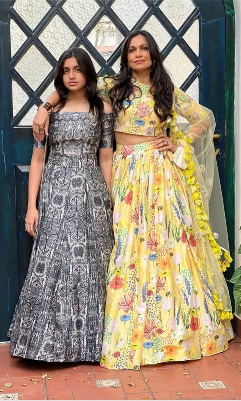 सर्किट की बेटी हैं बेहद खूबसूरत, इस स्टार किड्स को देख आप भी हो जायेंगे फ्लैट
