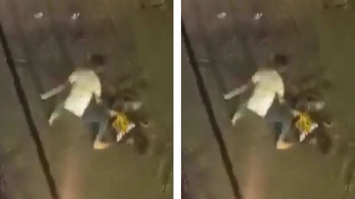 Stabbing in Delhi : राजधानी में फिर हुई चाकूबाजी, सरेराह युवक पर चाकू से हुआ हमला, इस बार भी देखते रहे लोग