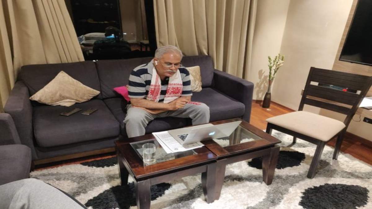 ‘आइए हम एक दूसरे से जुड़े रहें’: CM बघेल का ट्वीट, बोले- झूठ, भ्रम, फर्जीवाड़े ने सोशल मीडिया पर तलाश ली जगह, हम सबको…